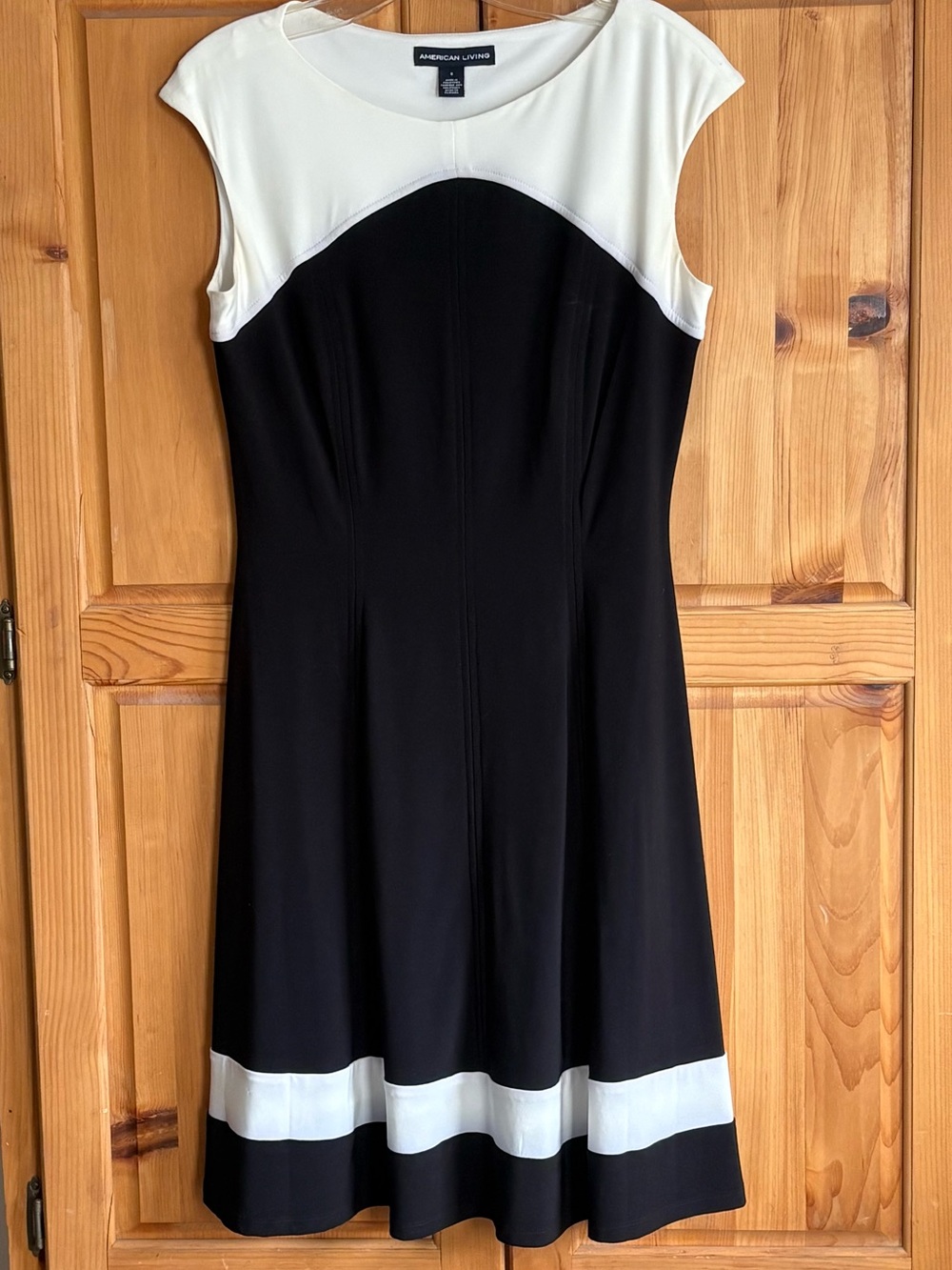 American Living Black and White Cap Sleeve Fit-and-Flare Midi Dress